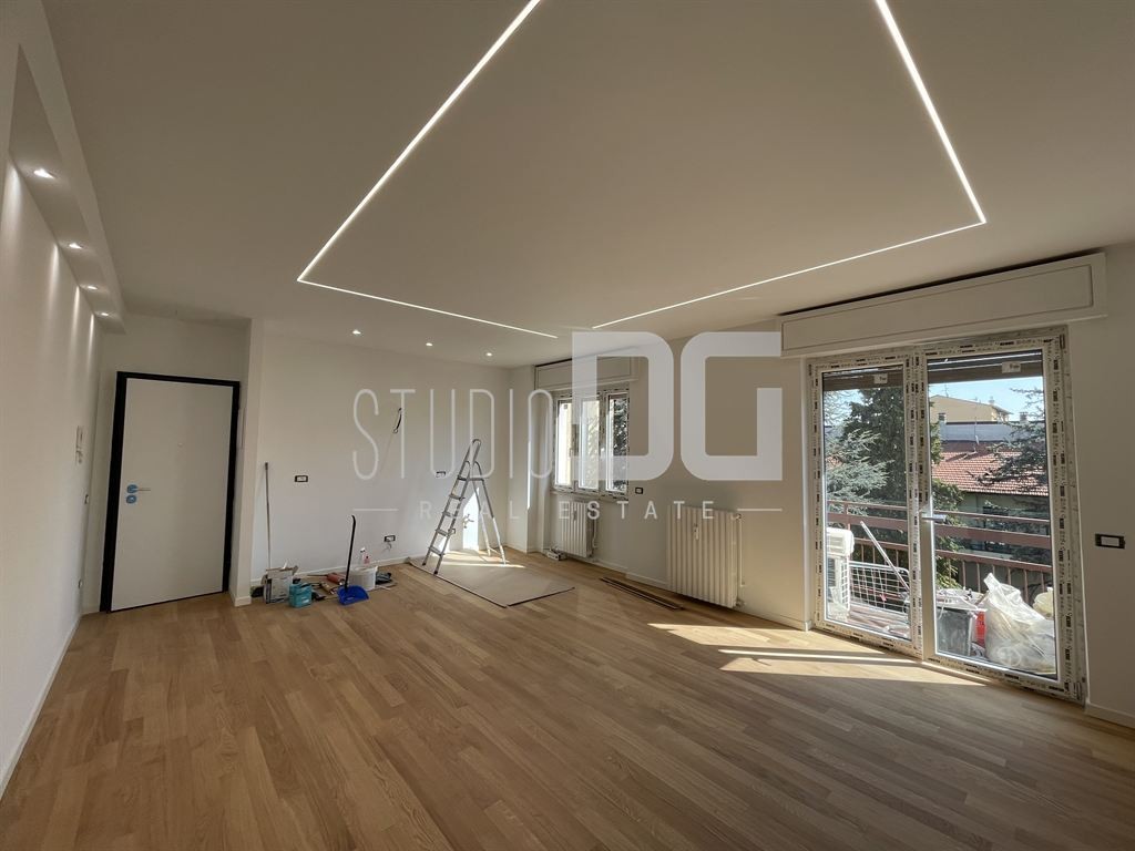 BILOCALE RISTRUTTURATO E LUMINOSO