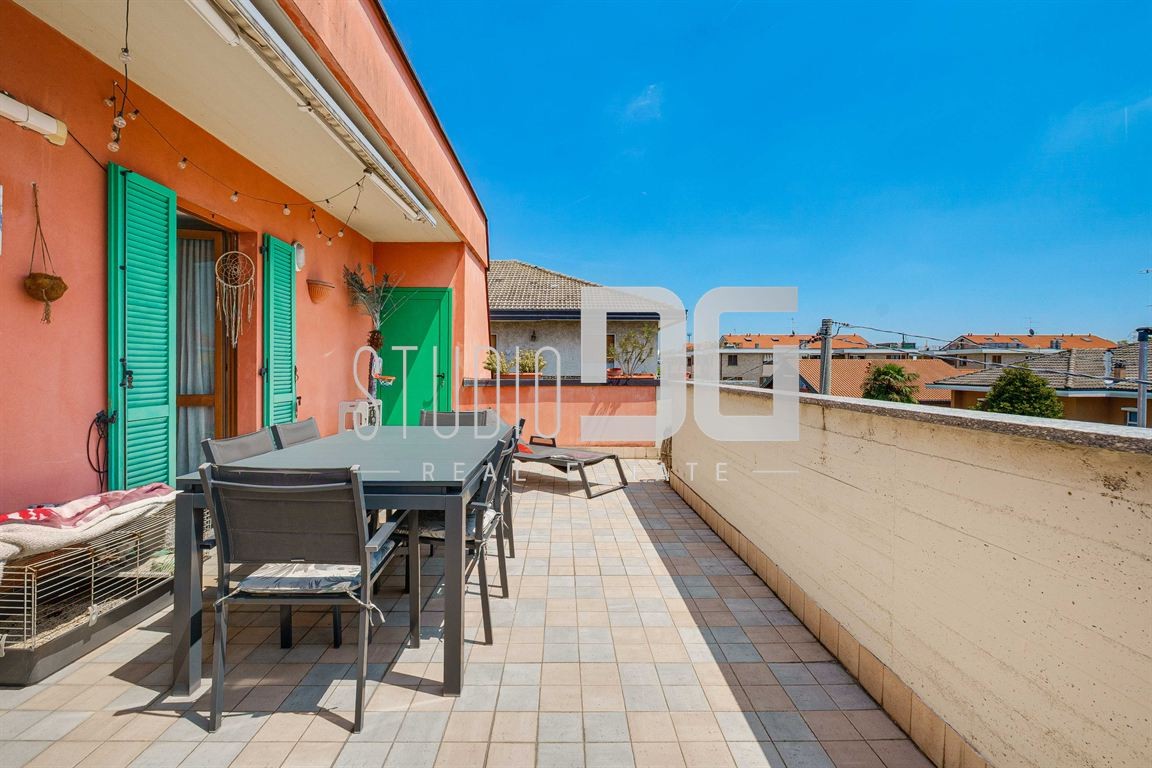 GRAZIOSO BILOCALE CON AMPIO TERRAZZO DI MQ.35