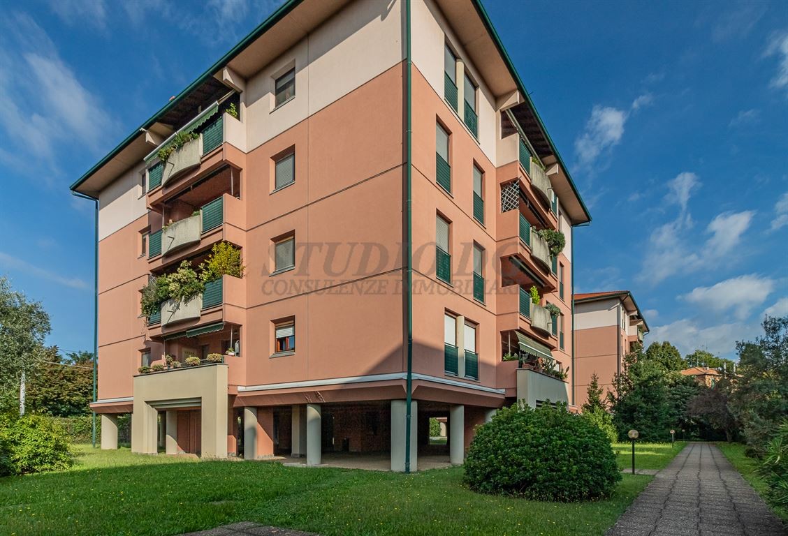 LUMINOSO TRILOCALE CON DOPPI SERVIZI