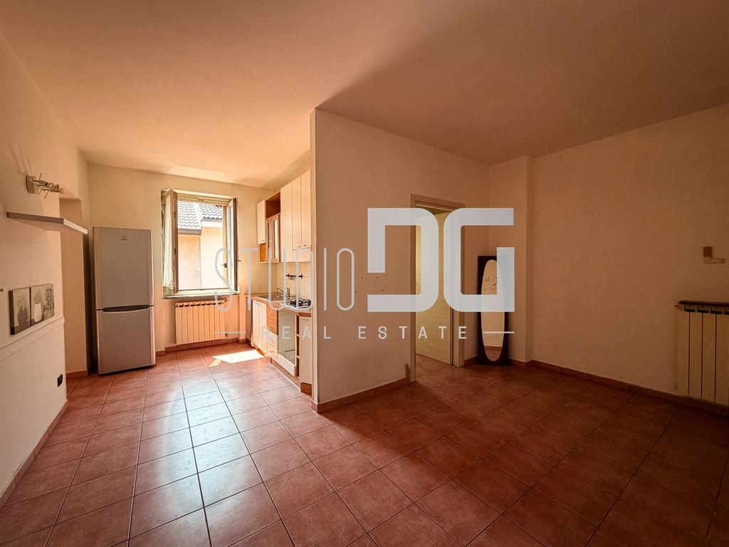 TRILOCALE IN CORTE SENZA SPESE CONDOMINIALI